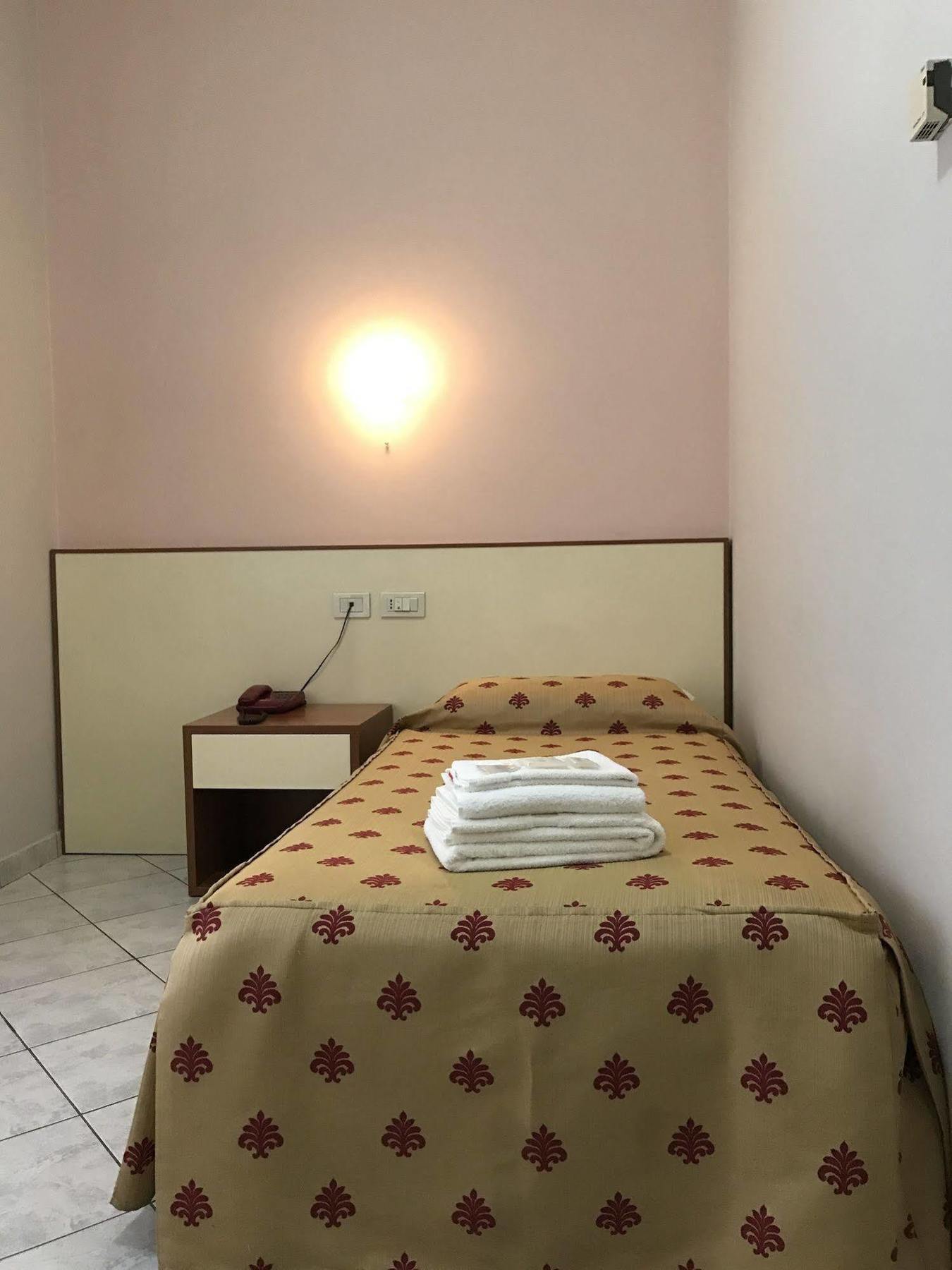 Albergo La Posta Arezzo Badia Al Pino Exterior photo